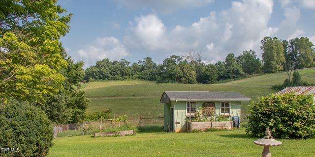 863 V I Ranch Road, Bristol, TN 37620