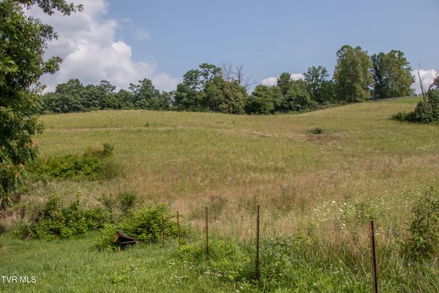 863 V I Ranch Road, Bristol, TN 37620