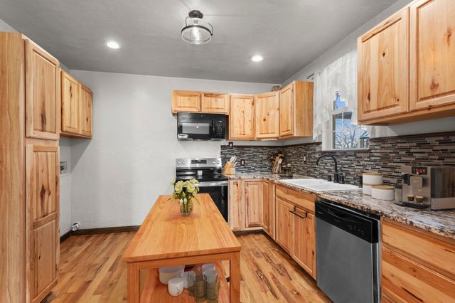 624 County Road 3737, Bridgeport, TX 76426