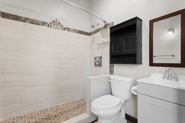 624 County Road 3737, Bridgeport, TX 76426