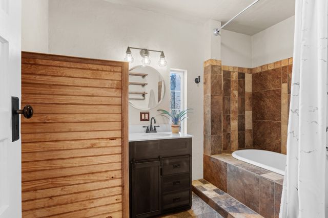 624 County Road 3737, Bridgeport, TX 76426