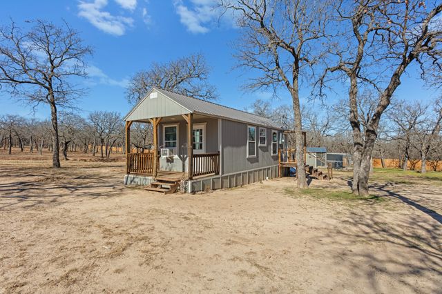 624 County Road 3737, Bridgeport, TX 76426