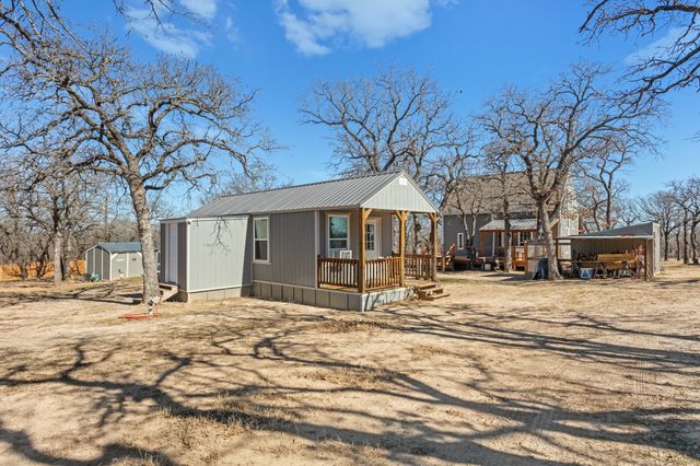 624 County Road 3737, Bridgeport, TX 76426