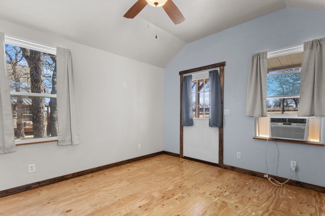 624 County Road 3737, Bridgeport, TX 76426