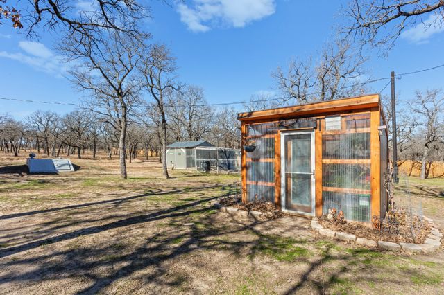 624 County Road 3737, Bridgeport, TX 76426