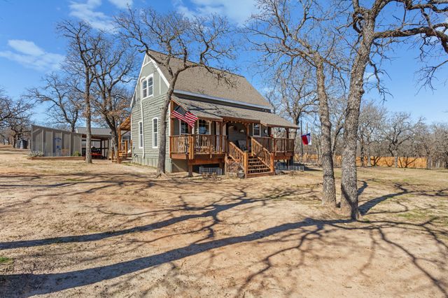 624 County Road 3737, Bridgeport, TX 76426