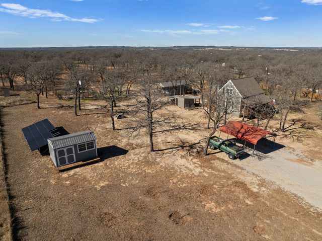 624 County Road 3737, Bridgeport, TX 76426