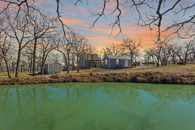 624 County Road 3737, Bridgeport, TX 76426