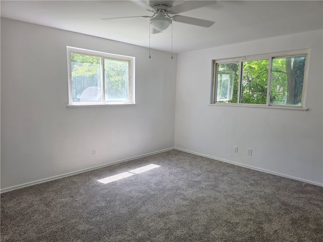 726 E 9th Ave, Munhall, PA 15120