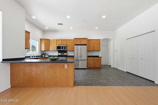 6844 E FRIESS Drive, Scottsdale, AZ 85254