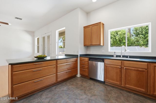 6844 E FRIESS Drive, Scottsdale, AZ 85254