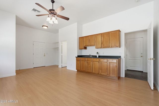 6844 E FRIESS Drive, Scottsdale, AZ 85254
