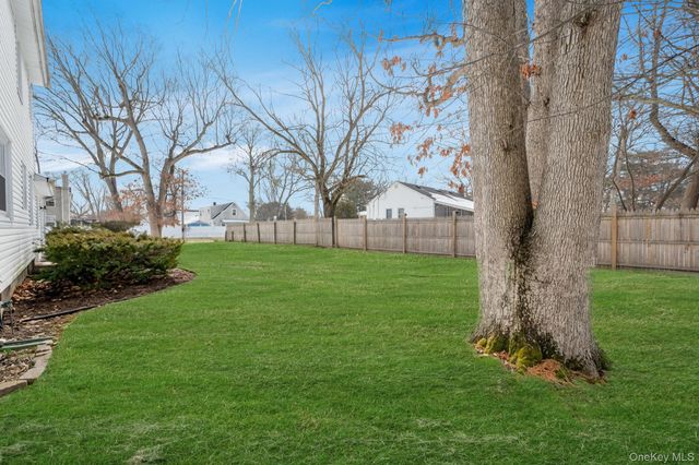 340 Westchester Avenue, West Babylon, NY 11704