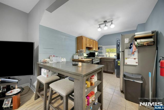 460 Orchard Street 2, Englewood, NJ 07631