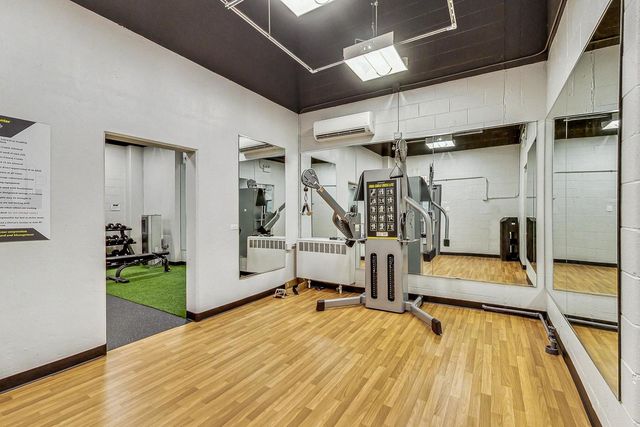 3550 N Lake Shore Drive 228, Chicago, IL 60657