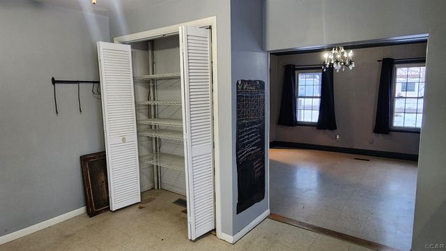 416 E Logan Street, Tecumseh, MI 49286