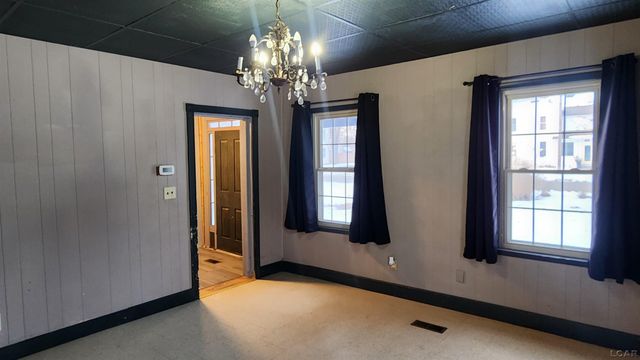 416 E Logan Street, Tecumseh, MI 49286