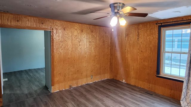 416 E Logan Street, Tecumseh, MI 49286