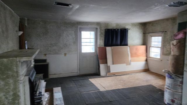 416 E Logan Street, Tecumseh, MI 49286