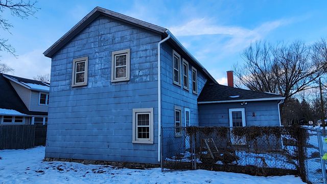 416 E Logan Street, Tecumseh, MI 49286