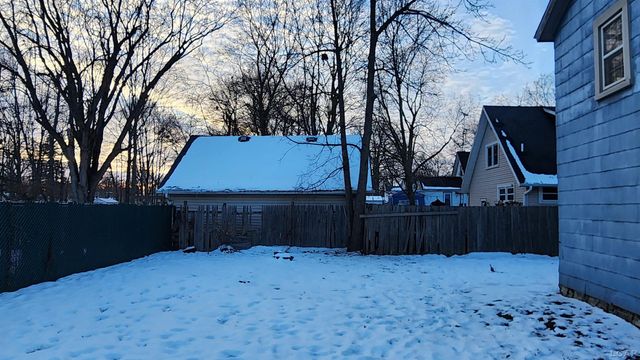 416 E Logan Street, Tecumseh, MI 49286