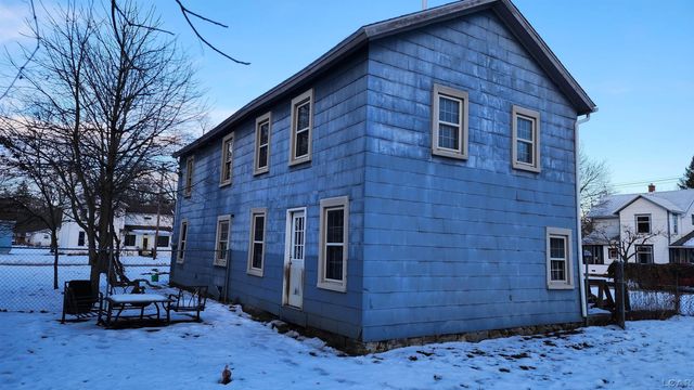 416 E Logan Street, Tecumseh, MI 49286
