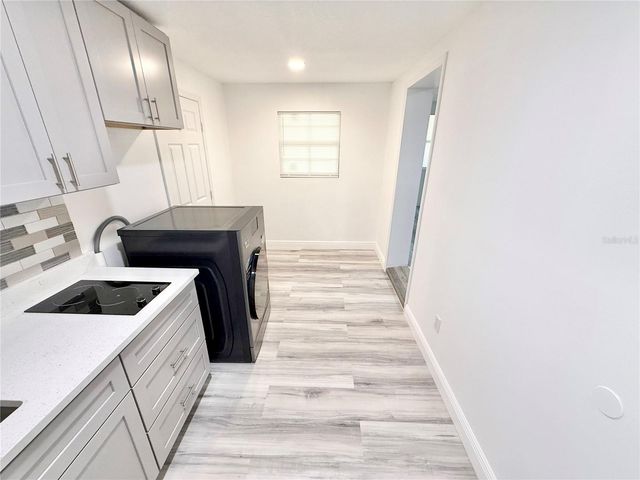 2922 NE 6TH AVENUE, Ocala, FL 34479