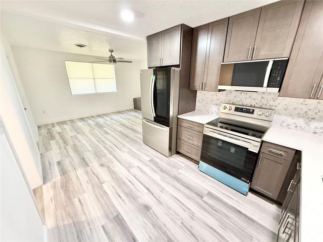 2922 NE 6TH AVENUE, Ocala, FL 34479