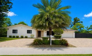 10240 SW 112th St, Miami, FL 33176