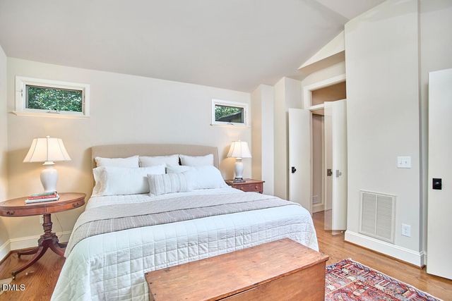 2721 Dogwood Road, Durham, NC 27705