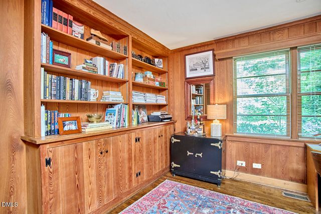 2721 Dogwood Road, Durham, NC 27705