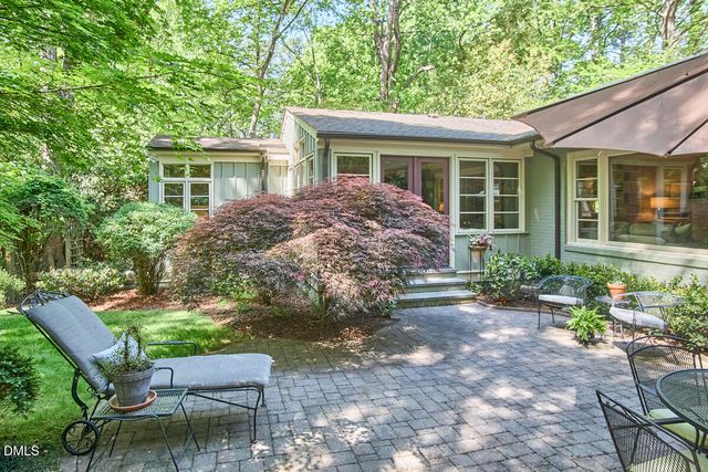 2721 Dogwood Road, Durham, NC 27705