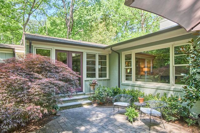 2721 Dogwood Road, Durham, NC 27705