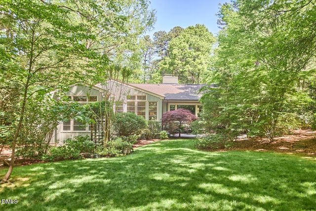 2721 Dogwood Road, Durham, NC 27705