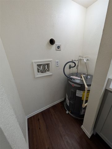 9833 Walnut Street Q201, Dallas, TX 75243