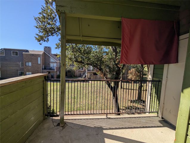 9833 Walnut Street Q201, Dallas, TX 75243