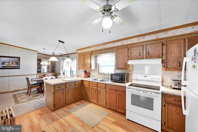 156 NORTHCREST ACRES, Lebanon, PA 17046