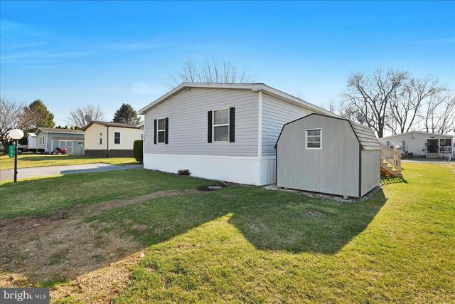 156 NORTHCREST ACRES, Lebanon, PA 17046