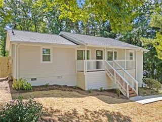 6147 Allen SE Road, Mableton, GA 30126