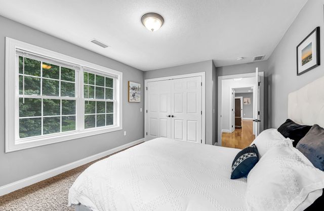 437 Porter Rd, East Longmeadow, MA 01028