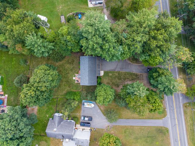 437 Porter Rd, East Longmeadow, MA 01028