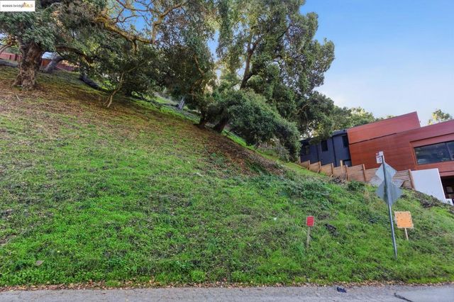 0 Ruthland Rd, Oakland, CA 94611