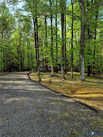 4099 Doe Run Rd, North Prince George, VA 23860