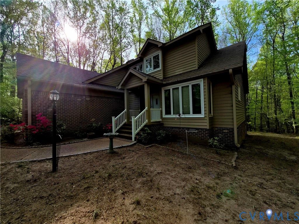 4099 Doe Run Rd, North Prince George, VA 23860