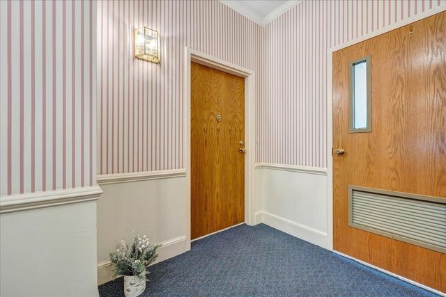 4865 Glen Ivy LN APT 208, Roanoke, VA 24018