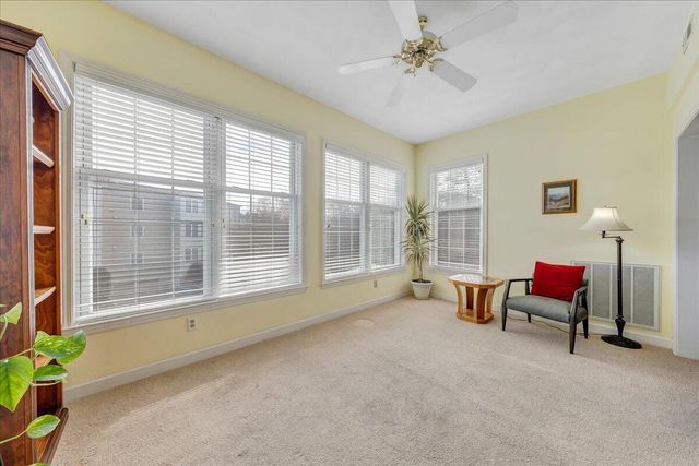 4865 Glen Ivy LN APT 208, Roanoke, VA 24018