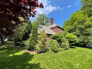 8177 Utopia Parkway, Jamaica Estates, NY 11432