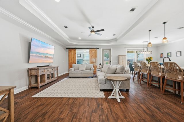38 Marlborough Road, Shalimar, FL 32579