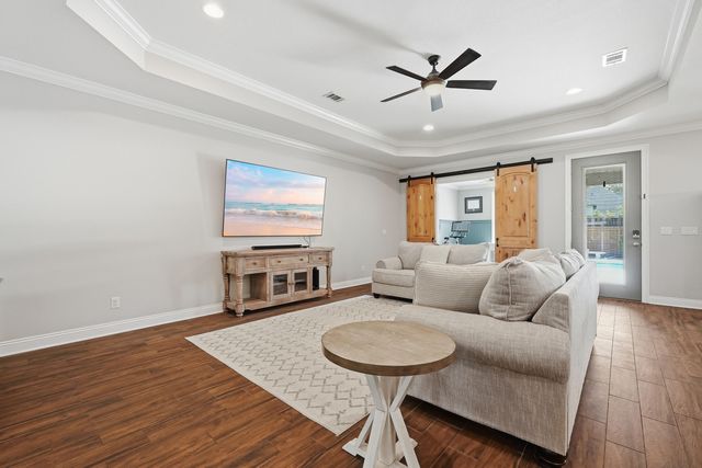 38 Marlborough Road, Shalimar, FL 32579