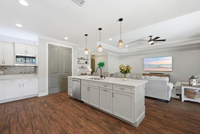 38 Marlborough Road, Shalimar, FL 32579